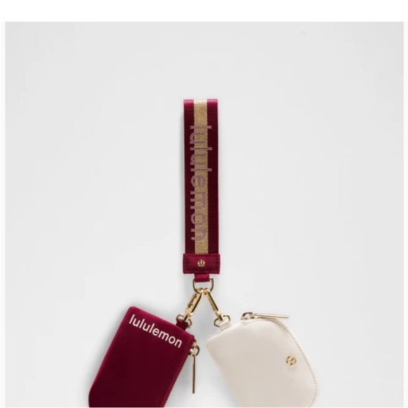lululemon athletica Red and Cream Key Holder Set - Picture 1 of 3
